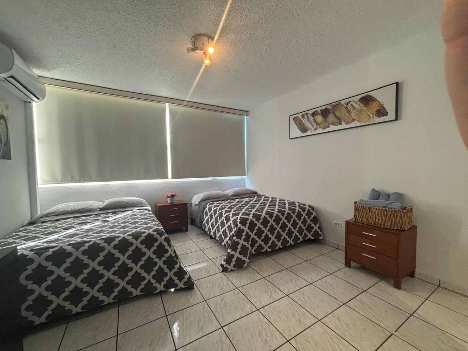 Marbella Apartments Σαν Χουάν Εξωτερικό φωτογραφία